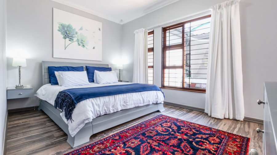 4 Bedroom Property for Sale in Heatherlands Western Cape